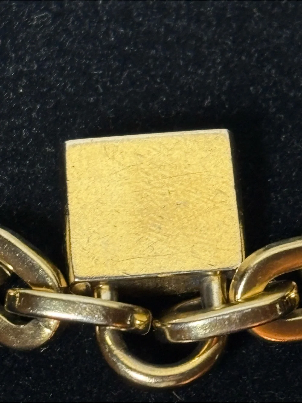 Michael Kors Padlock gold tone chain  Necklace/bracelet set - Picture 6 of 11